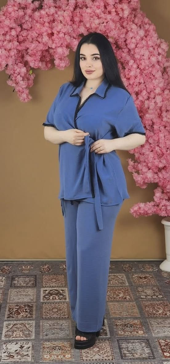 الاستفسار والحجز فقط واتساب+9647775744834
سوت نسائي
موديل ربطه 
القياسات من َL الى 4XL
نوع الخامه ايروبين  صيفي
سعر 28
