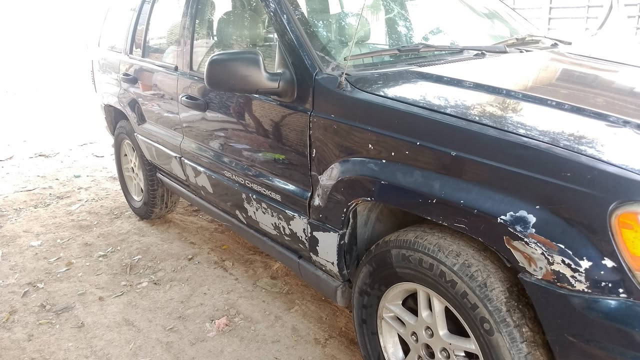 جيب 2004 رقم بغداد انكليزي محرك جديد شديته سياره حلوه بيه الكير يخربط السعر 60  الاتصال ***********
