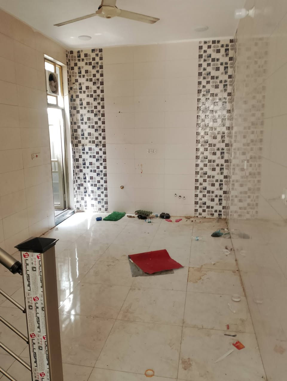 دار للايجار  جديد يحتوي ع مدخلين ع صاله وع المطبخ  وحمام ومنور و فوك 3 غرف نوم  مكانه سبع ابكار خلف سوق السمكه بعد متنزه الهبي دي ايجاره 600 الف
للاستفسار اكثر  ***********
دار للايجار  جديد يحتوي ع مدخلين ع صاله وع المطبخ  وحمام ومنور و فوك 3 غرف نوم  مكانه سبع ابكار خلف سوق السمكه بعد متنزه الهبي دي ايجاره 600 الف
