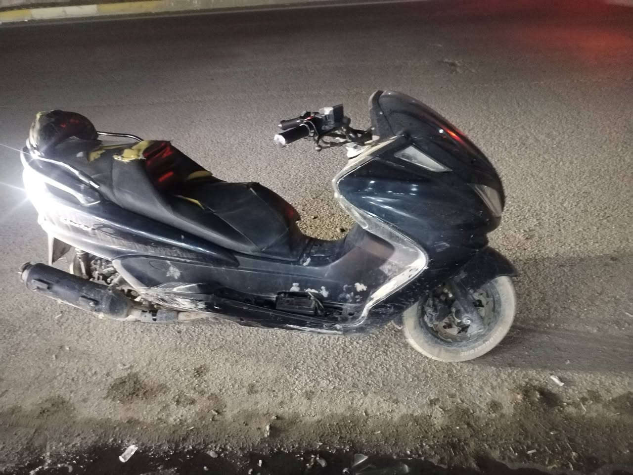 السلام عليكم دراجه ماجسته بومه مدفوع كمرك كامل بس باقي الرقم محرك مامفتوح للتصال  ***********
