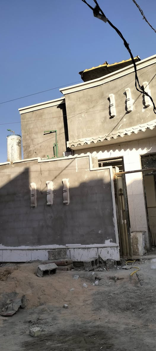 بيت مساحة 60متر للبيع طابق اونص مقابل قطاع 39
***********
