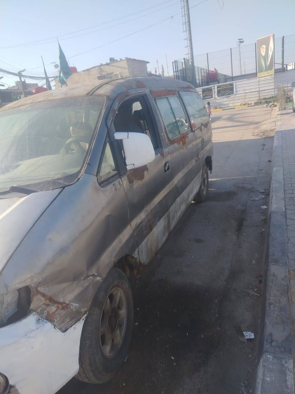 سياره ستاركس موديل 2007 رقم بصره مشروع وطني شرط التحويل مكينه وكير انظاف مكفولات البدي شوف العين السعر 15 ورقه العنوان بصره صبخه العرب قرب ملعب ابو ليلى للتصال على الرقم ***********
