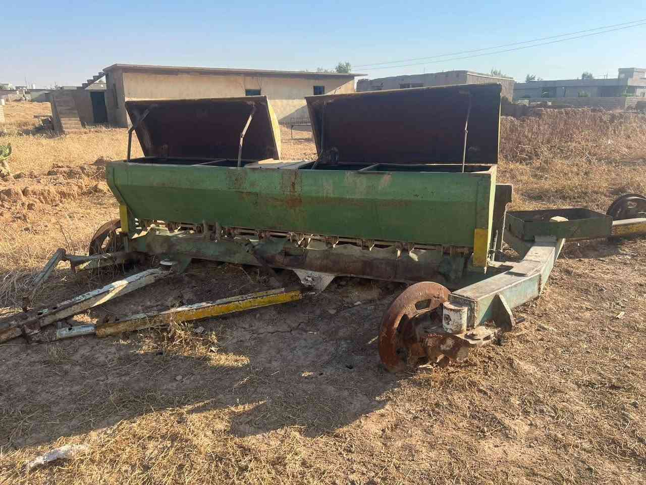 دسك عشره البيع مكلف بنشر ***********     ***********
