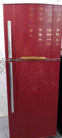 ثلاجه عملاقه • ١٨٤×٧٠سم • النجف الاشرف