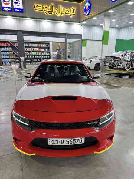 السلام عليكم///.          بيع او مراوس 
المميزة  لون طماطي .        2023
دوج جارجر       (جيتي )
ماشية.  39. شرط لفحص 

⚔️ السيارة باسمي تحويل ثاني يوم  هزة جديد ورقم دولي
 واني حاضر ⚔️

بعدهة بوضع لوكالة 
سيارة جديدة 

⭕️حادثة فقط  جاملغ وبنيد صطحي وصور موجودة

شواصي كفالة

المواصفات   
المكينة   3/600

2 ويل* 
عليها منضومة زنون 
* تشغيل عن بعد .  
نقاط عمياء
مري قلاب
كشنات كهرباء  
ستيرن تدفئة  وكهربائي

شاشة.  اوپشنات كاملة
سيتم صوت الباين
مري تعتيم
بيها منضومة زنون عدسات شرط نهار
بيها منضومة غاز جديدة

⭕️ السيارة الف دينار متصرف عليها كامله مكملة ومكفوله من كلشي

السعر 246$$
معجبك سعرهة علق بكلمة طيبة مثل وجهك لحلو❤️❤️
اليشوف السعر غالي  سوك كلشي بي سيارة مال جناي متفيد البياع شراي والله يرزق الجميع 
للاستفسار ***********
