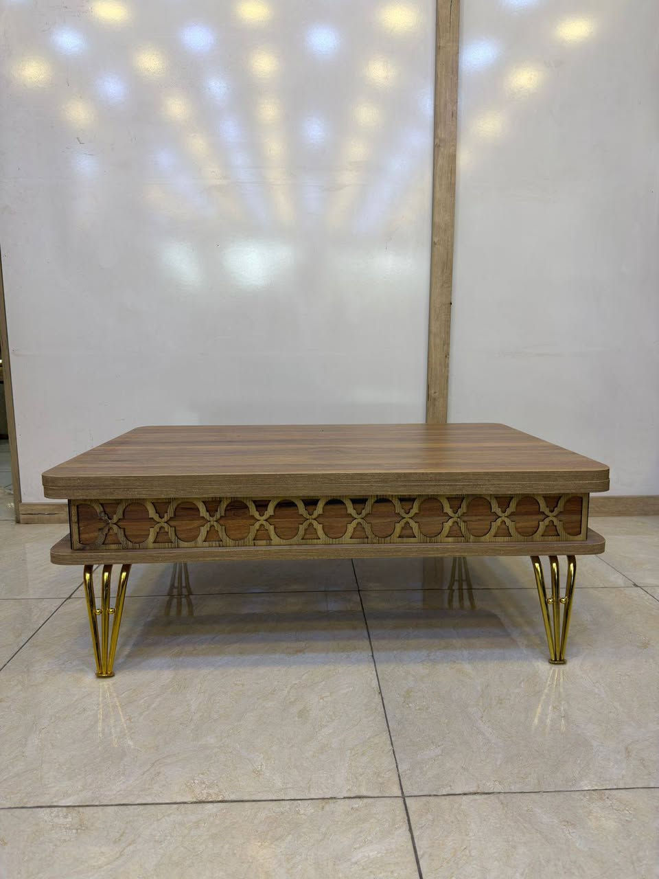 جوده الصناعة والذوق العالي الذي يليق بعملاء
 شركة الدار البيضاء للاثاث الحديث
توفرت طبلة وسطيه جك بألوان مميزه 
 التوصيل :
داخل بغداد والمحافظات 
للتواصل مراسلتنا على الصفحة الرئيسية او الرقم ***********:
