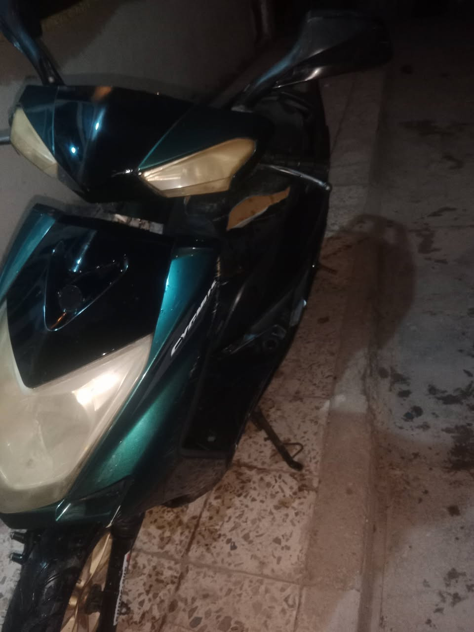 عندي دراجه سكني لبيع نظيفه مابيه اي نقص بس نقص باتري موديل 2022سعرها 300بيه مجال محافظة الديوانية استفسار على هذا الرقم ***********
