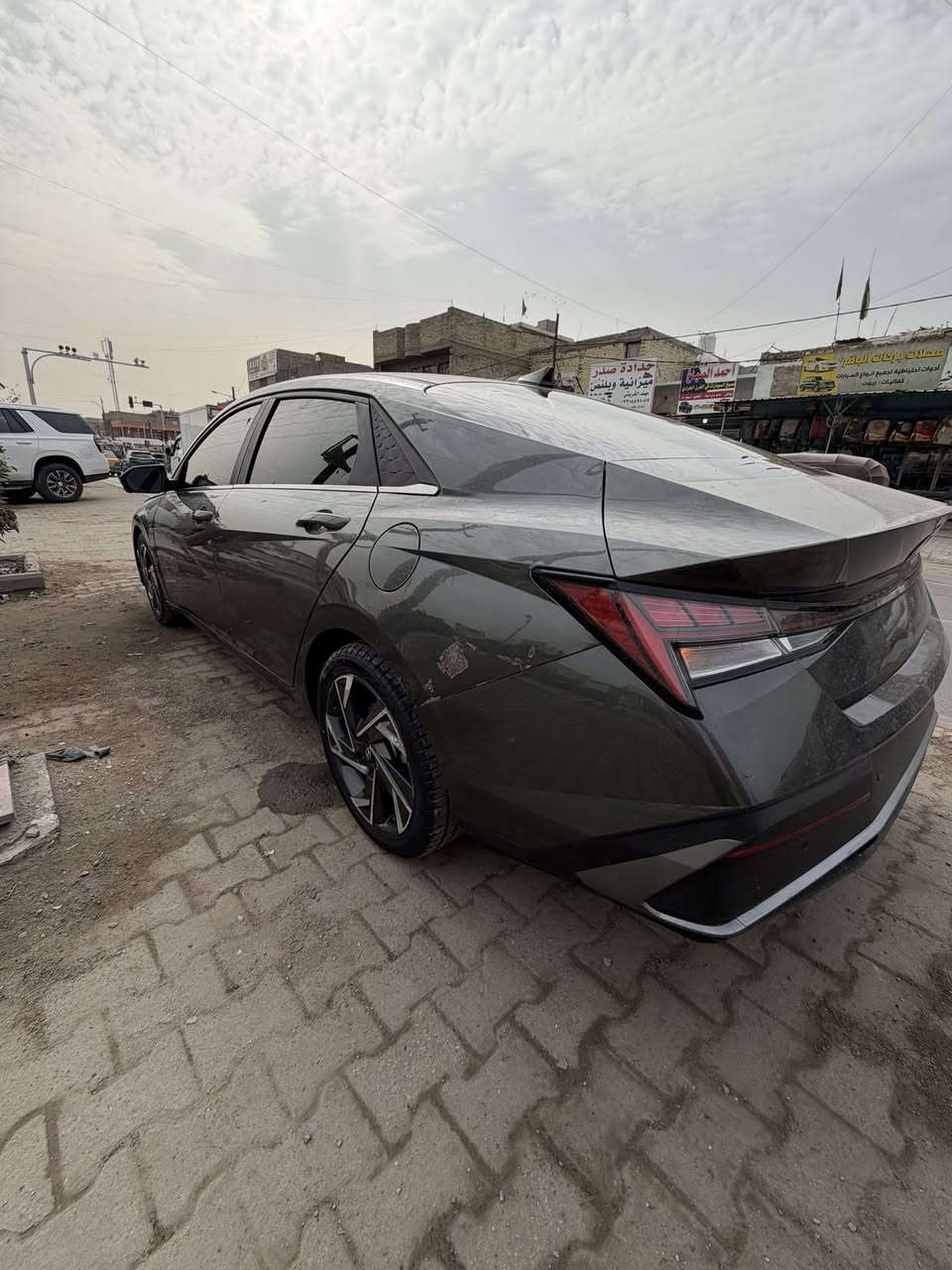 🔹الإنترا لمتدد 4كامرات موديل 24 فول
🔹دخول جديد بدون ايرباك 
🔹المواصفات.......
🔹فتحه سقف اسلايت 
🔹بصمه تشغيل 
🔹بصمه ابواب 
🔹تشغيل عن بعد 
🔹رادار أمامي 
🔹لد داخلي 
🔹كراسي تدفئه
🔹رادار خلفي 
🔹رادار جانبي 
🔹ويل كب 
🔹اضويه زنون ابلادي
🔹تحديد مسار 
🔹مثبت سرعه 
🔹وقوف ذاتي 
🔹مانع اصتدام
🔹شاشه ثلاث انظمه 
🔹شاشه دجتل  
🔹كامرا امامي وخلفي
🔹محرك 2000دوش
🔹ماشيه  22ميل
🔹تخم تاير ويل كب 
🔹السياره نظافه جديده  
🔹أربع كاميرات
🔹كشنات كهرباء
🔹حساسات امامي
🔹حساسات خلفي
🔹اللون زيتوني
🔹أرقام فحص مؤقت 
🔹تحويل مباشر 
🔹للاستفسار الاتصال على الرقم ***********
