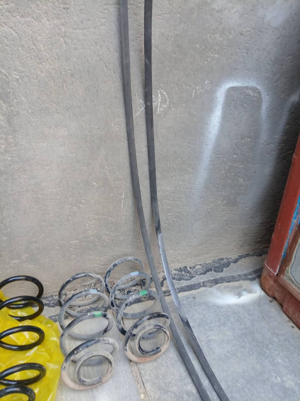 السلام عليكم
غراض نيسان سني هندي فيرسا شكل الهندي لوي ناصي ولوي بلادي ترايش قمارة ومضرب مكينه كلهن يشتغل سني هندي فيرسا شكل الهندي فقط الداينمو فيرسا شكل الهندي ***********
