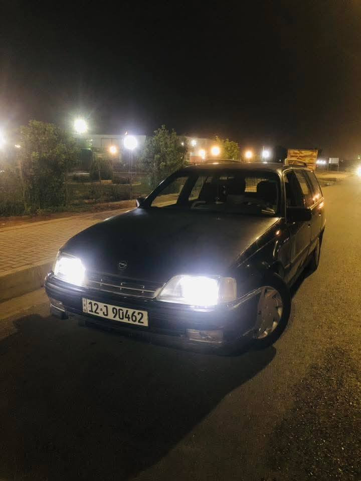 اوبل اوميكا للبيع موديل 92 حجم 20 كير ومحرك شرط هزه 26 سنويه 30
السعر 27 وبي مجال قليل الاتصال بالرقم ***********
