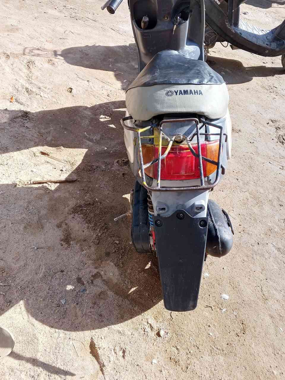 السلام عليكم درجة إلى بيع منغولي ام السله دراجه حلوه ونضيفه شاصي مكفول نكره سلف هندر لايت  اشاير هورن السعر  225 وبيه مجال بسيط مكاني كربلاء الاتصال ***********
