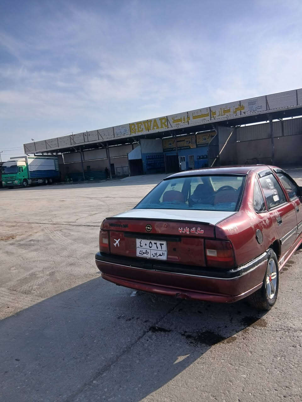 اوبل فيكترا موديل 91 سيلايت  كير عادي  كير محرك شرط تحويل وكاله  مكان سياره سيميل ***********
