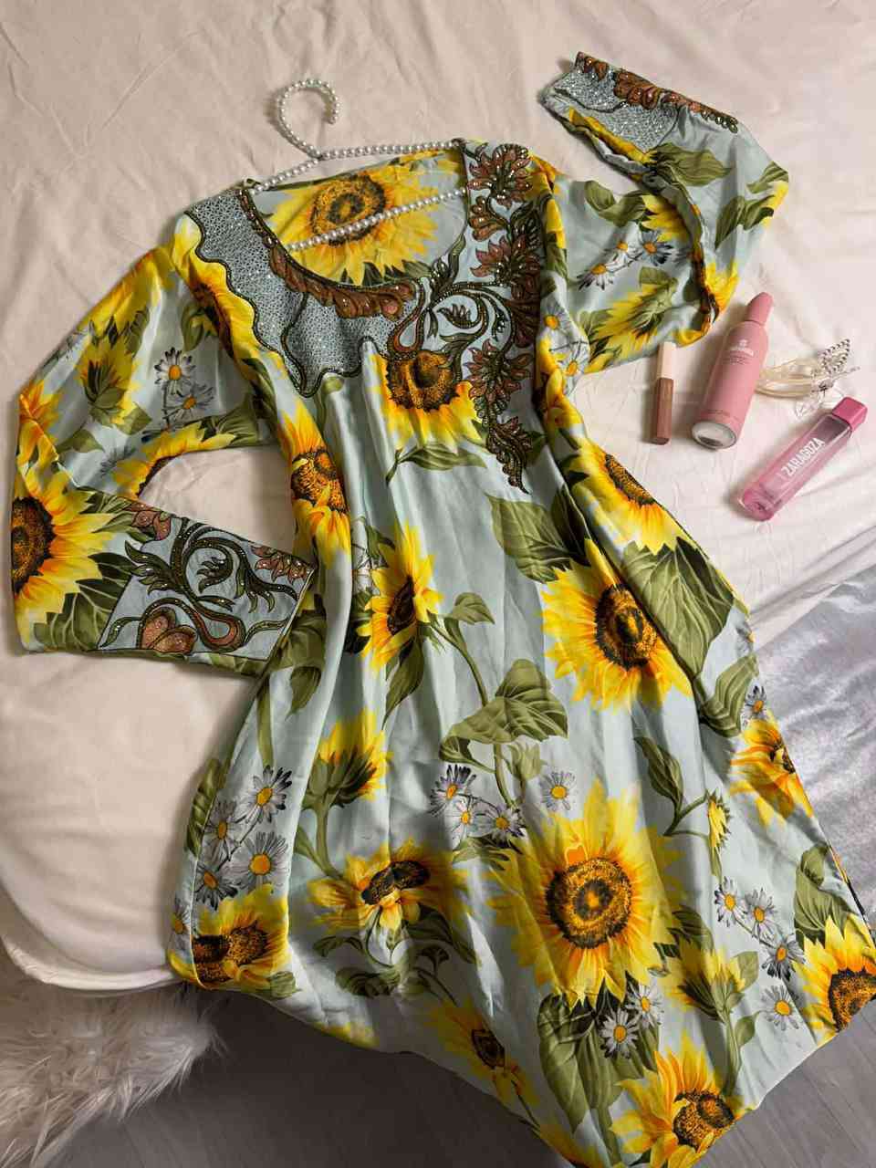 مخاوير للاميرات فقط 
توصيل 4


**إذا كنت صاحب هذا الإعلان وتريد حذفه لأي سبب، رجاءا أرسل رسالة إلى الدعم الفني**