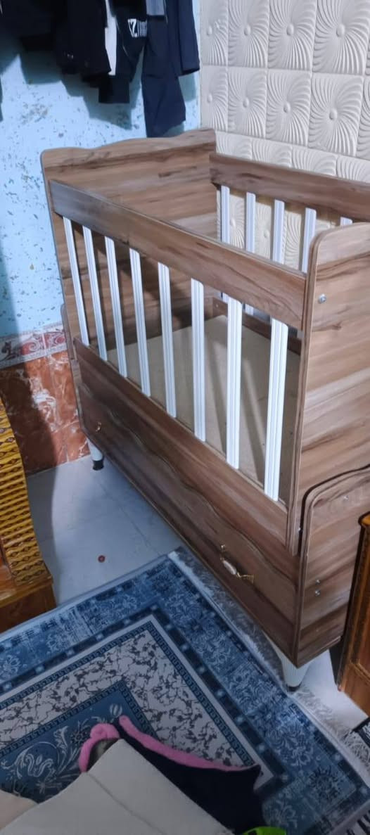 مكلف بل نشر متاح هيه جربايه هيه كاروك مال طفل ستعمل كلش قليل بعدهي جديده المكان  حي المهندسين قريب صيدليه الرونق  واتساب هم موجود عله هاذه الرقم***********
