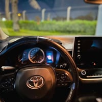 🚘 تويوتا كورولا 2021 وارد أمريكي • المحرك: 1.8 لتر 4 سلندر   • ناقل ال...