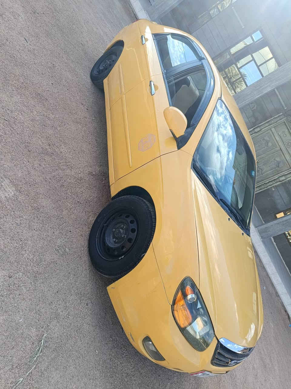 سلام عليكم سبكترا موديل 9. رقم كربلاء سياره جاهزه السعر 70 بيه مجال ***********
