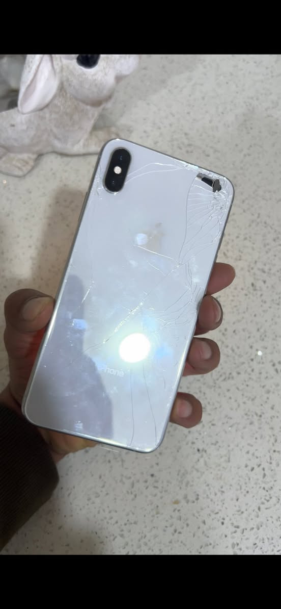 مراوس ويه ايفون 13 او11 وفرق حسب الاتفاق ***********
