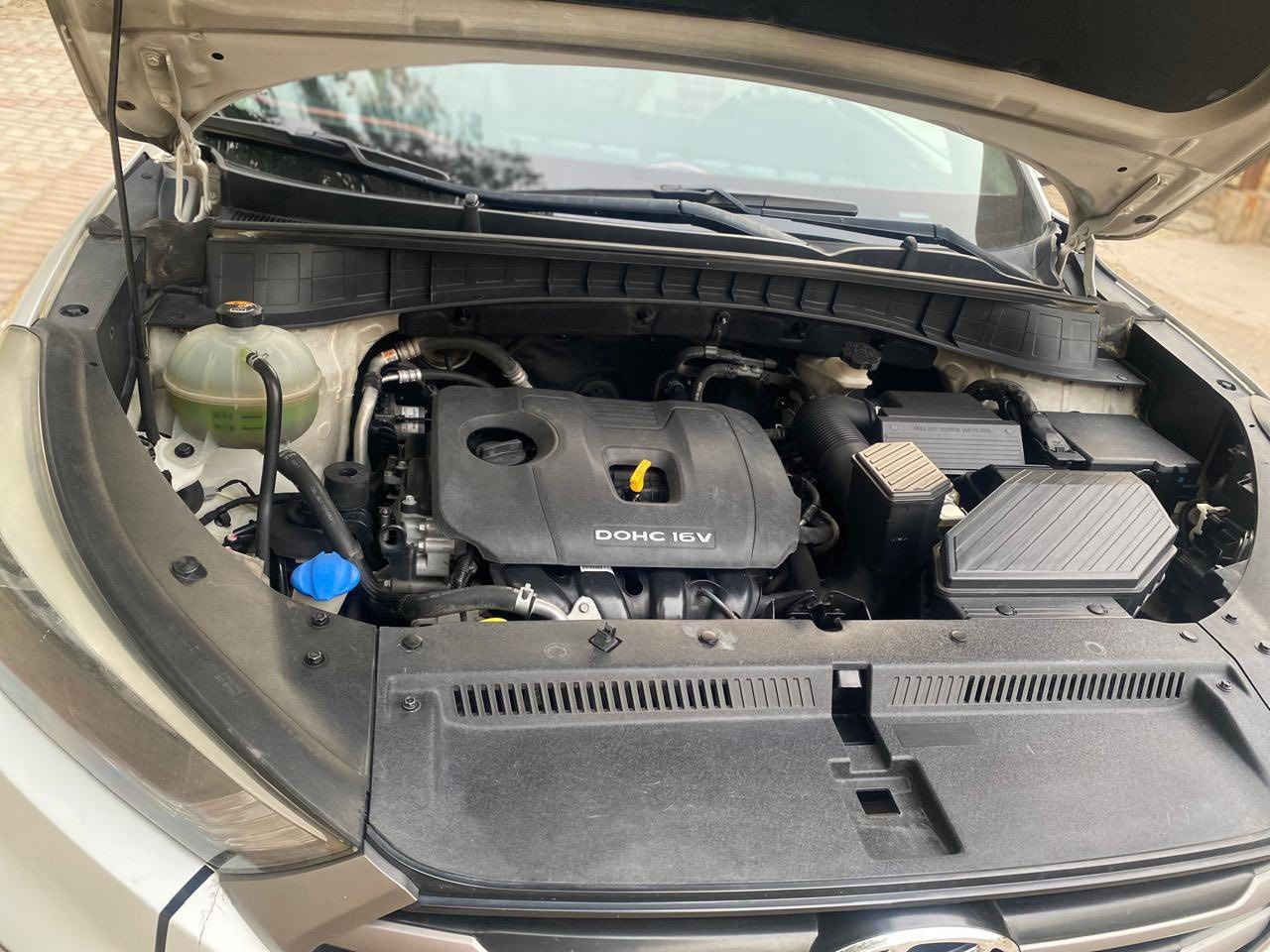 هونداي توكسان
موديل ٢٠١٦

خليجي 

مكينه ٢٠٠٠

سونار مرفق مع الصور 

للاستفسار اكثر ***********
السعر ١٦٣
بغداد الدوره
