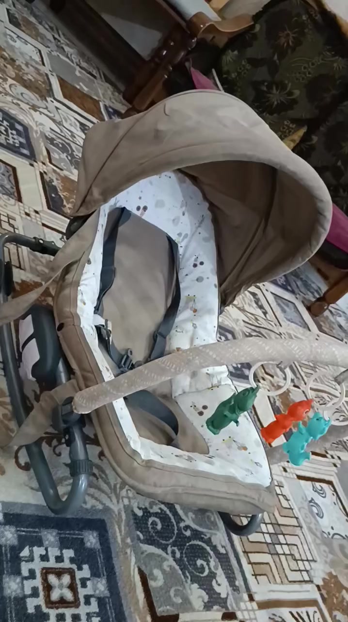 مرحبا بنات لبيع  كرسي هزاز ويصير اثبتينه وينام الطفل بي وحقيبة طفل  السعر على الخاص


**إذا كنت صاحب هذا الإعلان وتريد حذفه لأي سبب، رجاءا أرسل رسالة إلى الدعم الفني**