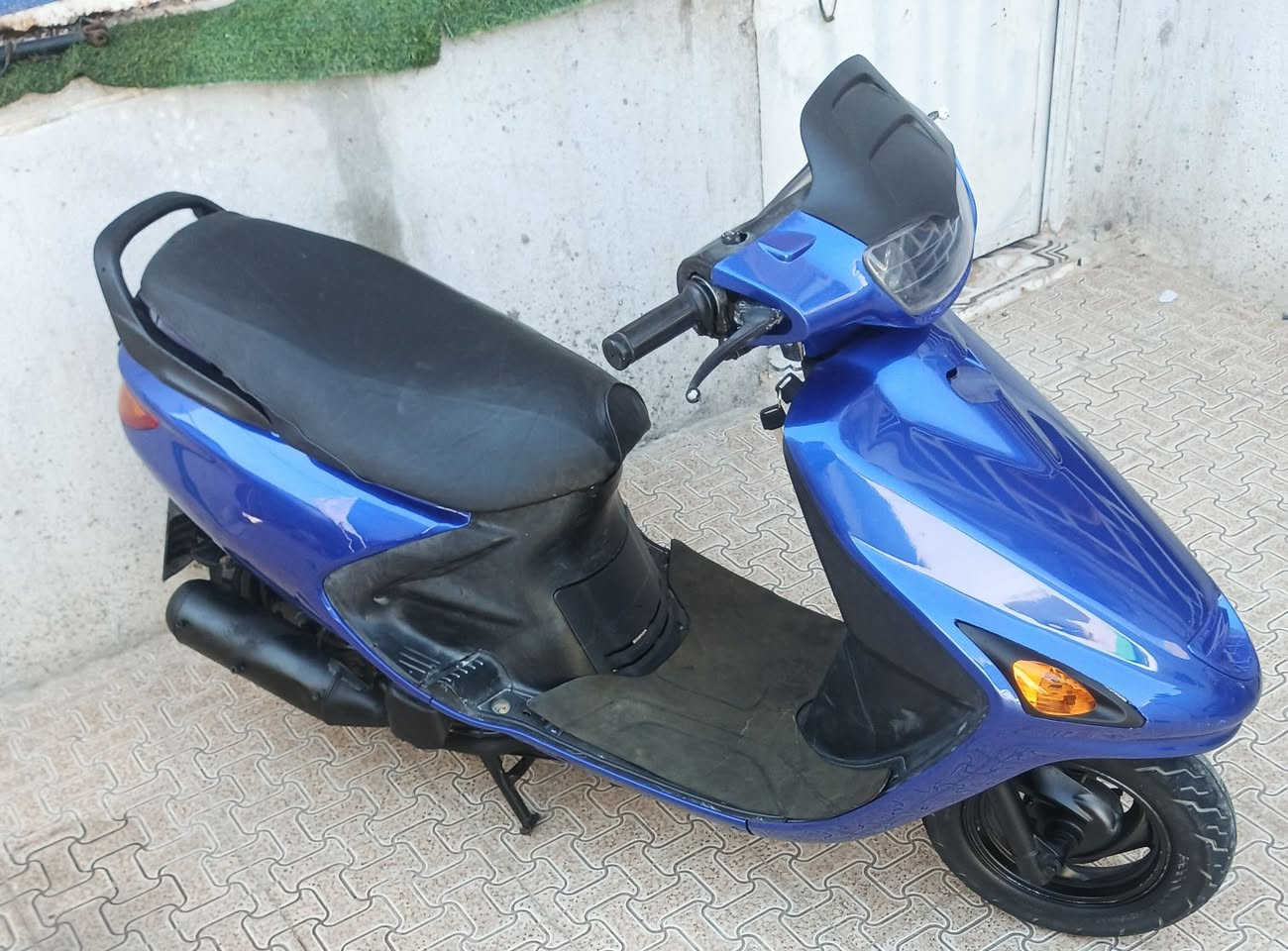 دراجه فراشه فحل نظيفه
شغاله سلف هندر كامله وجاهزه
قفل ستيرن جنطه كيجات  بريكات شغاله
كهربائيات أشاير هورن  تواير جدد كفر اصلي
مكينه ناعمه شلعه فول  لاتنقيص ولاتبخر
سعره 375 وبيه مجال قليل


**إذا كنت صاحب هذا الإعلان وتريد حذفه لأي سبب، رجاءا أرسل رسالة إلى الدعم الفني**