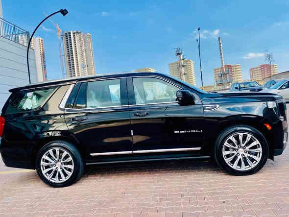 دنلي وكالة منصور  1/1

الموديل 2021

المسافة المقطوعة64 الف ميل 104 الف كم 

كفالة عامة  من صبغ وتبديل 

المواصفات

*كشنات متصل ابيض

*فتحة سقف پانوراما 

*جكات 5 وضعيات 

*داتا شو  

*رادارات جانبية واماميه ومانع تصادم 

*كشنات تدفئة تبريد داخل جملي 

*شاشات خلفية

*تبريد مركزي 

*3مقاعد 

*مقاعد خلفية كهرباء

*دوسات كهرباء 

*حجم ويل 22

*ثلاجة وفتح صندوق 

بيع او مراوس

السعر 493

0770 000 4990

— في ‏سليمانية شارع 60‏. السليمانية
