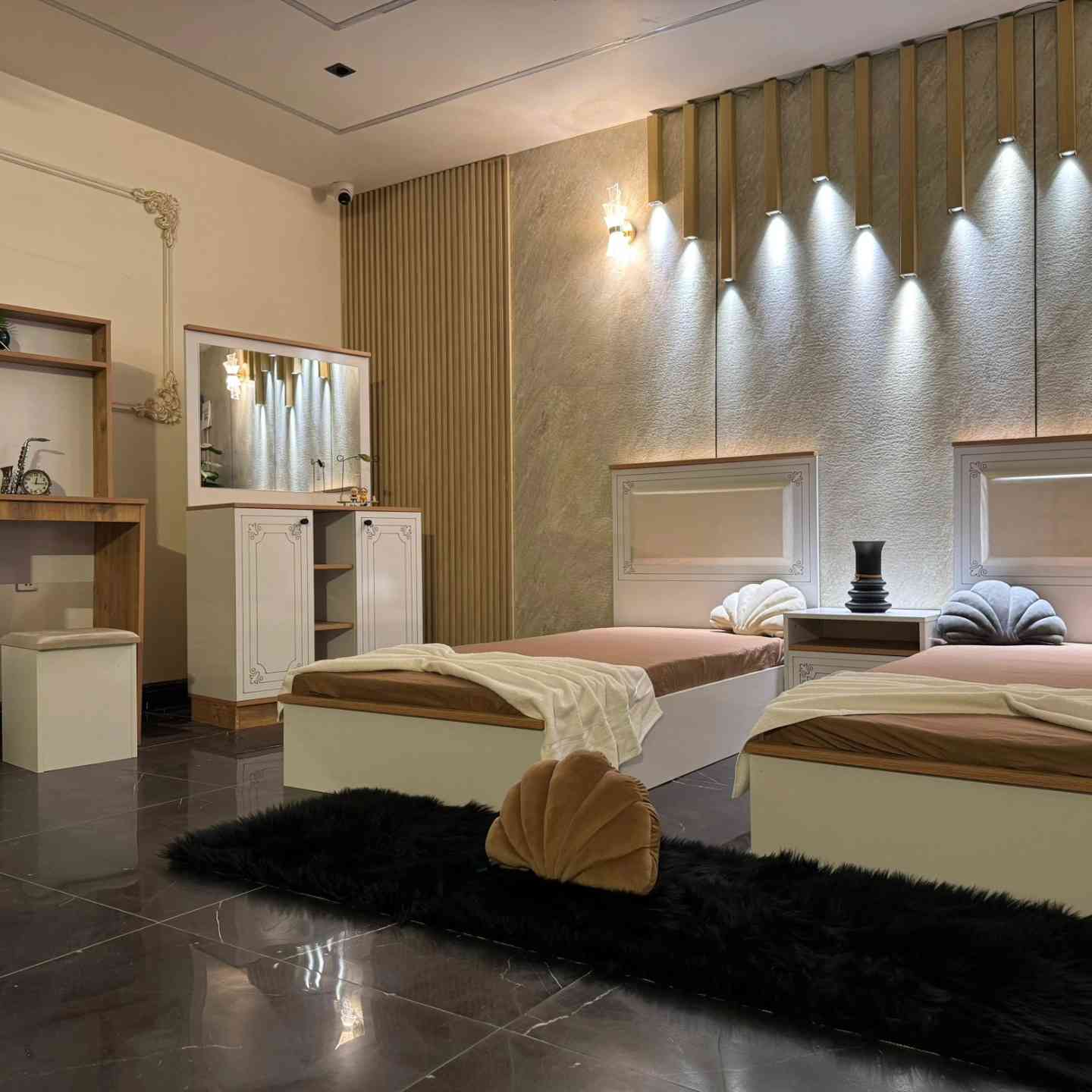 *موديل         ساندرا         الشبابي*

*لأول مره       ⭕️كنتور  12 أبواب*   ⭕️

*7 قطع        ولا أروع*

♻️ شغل درجه أولى 
♻️ سكه ثلاثيه 
♻️ يدات مدور

••          🔥   *850  الف*        🔥         ••

⭕️⭕️⭕️⭕️⭕️⭕️⭕️⭕️⭕️⭕️⭕️⭕️


**إذا كنت صاحب هذا الإعلان وتريد حذفه لأي سبب، رجاءا أرسل رسالة إلى الدعم الفني**