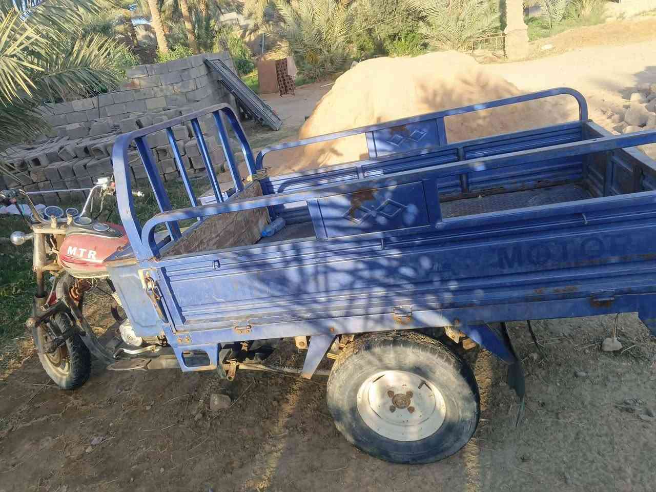 #مكلف بالنشر 
ستوتة للبيع سعر 800 بيها مجال 
#المكان الخالدية رقم صاحبها ***********
