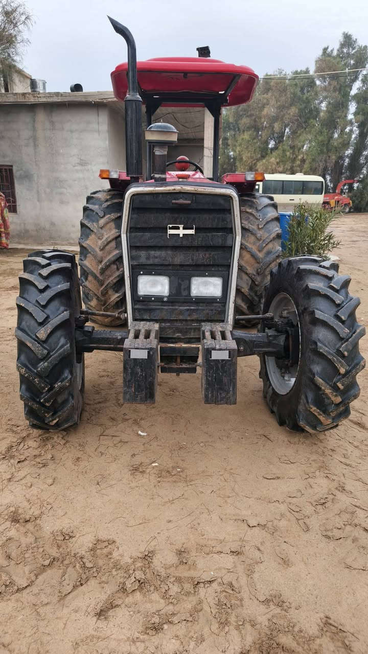 السلام عليكم مكينه فور كسن موديل ١٢محور دبل رقم سليمانية جاهز من كل شيء كهربائية كامله السعر 105وبيه مجال بسيط الموقع بيجي رقم الهاتف ***********
