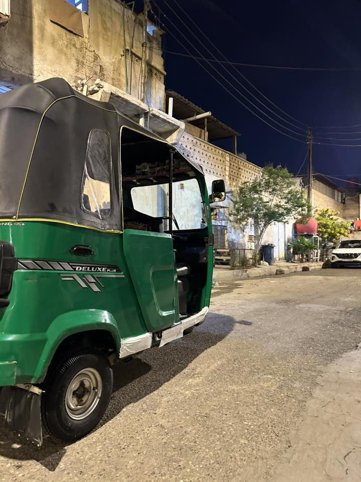 سلام عليكم لبيع تكتك موديل 22رقم وسنويه تكتك لبدي شوف لعين مكفول من صبغ ول معجون لمكينة مبدل ولفات  كهربائيات شغاله وخير من الله عنواني بصره ٥ميل سعر خاص رقم لهاتف ***********
