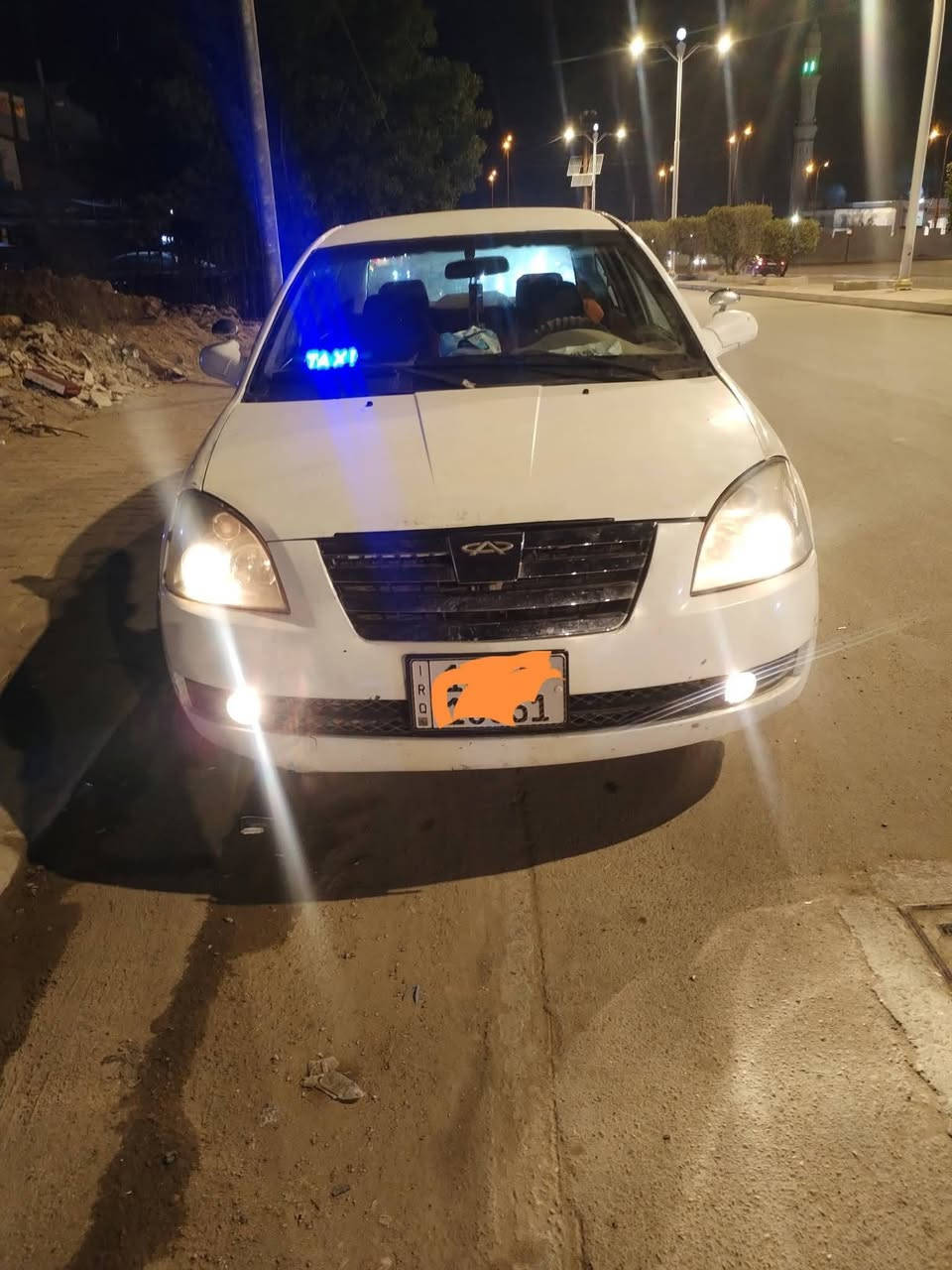 السلام عليكم شباب شيري اي فايف 
موديل 2012 محرك وكير كامري ابوكف

سیاره رقم نكريزي تبريد كمريسر بس كام... سعر 35 وبيها مجال انبار فلوجه رقم الهاتف***********
