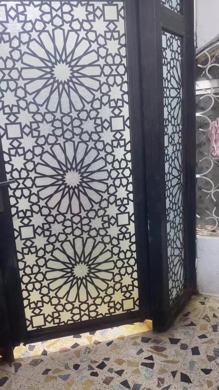 باب حديد للبيع تفصال الاستفسار  ***********
