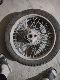 للبيع ويل امامي وخلفي الامامي كامل كبل شدة الخلفي نقص سيامة 0783701235...