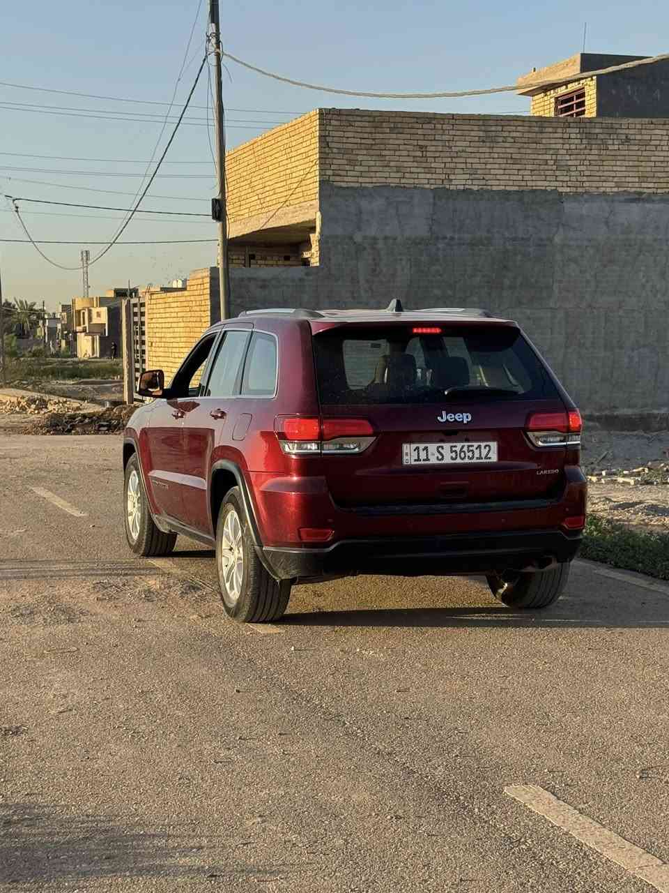اسلام عليكم  اخوان جيب لاريدو للبيع 
وارد امريكي صور الحادث بالمنشور صبغ بنيد وجاملغ وجزء بسيط من باب عكس السائق
رقم بغداد 
السيارة جاهزه وبدون اي نقص كير ومكينه كفاله 
ماشيه 50 الف 
السعر 215 وبيها مجال بسيط 
مكاني بغداد 
***********
