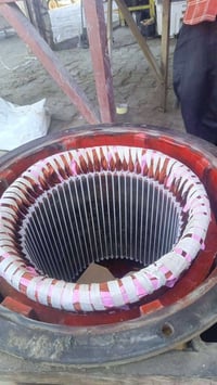 لف وصيانه  كافة وجميع احجام روس التوليد موقعيا  والماطورات الكهربائية ...