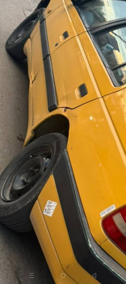 بيجو مديل 16 بيها ضربه بجاملغ  تبريد تتفئه شغال هيئة غرامات مصفره
كير مكينه مكفوله باب مبدل اصلي السيارة بسمي السعر 36 وبيها مجال مكاني بغداد مدينة الصدر ***********
