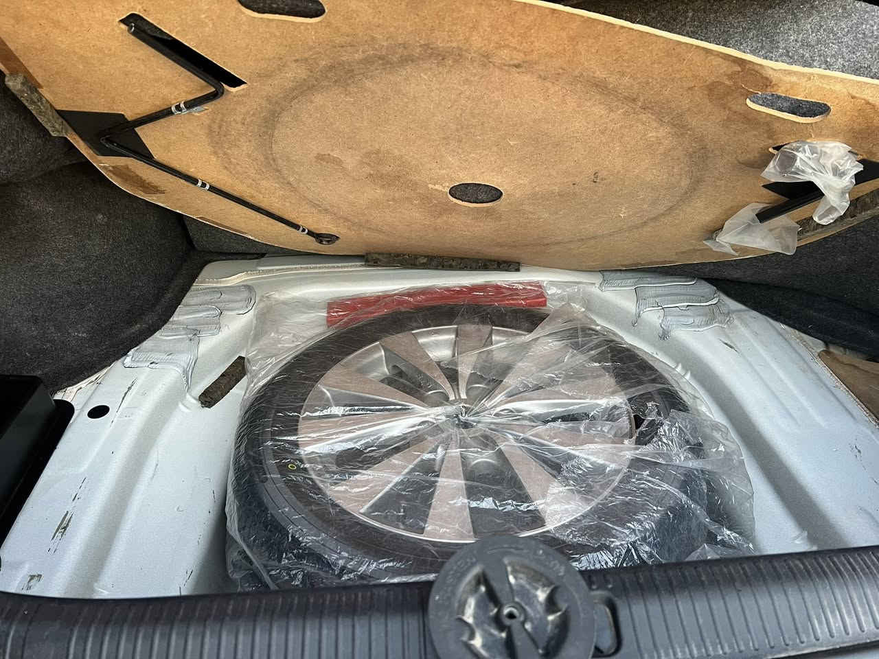 ‏أفالون خليجي موديل2011
‏ بها ‫ ‫ربع باب صبغ
‏ماشي 200 حقيقي
‏لمدة فول مواصفات
‏خمس بصمات
‏بشرط سبير منازل
‏شرطة التحويل
‏ محرك ما مفتوح
‏ ولا صوت ما أبي
‏السيارة كلش جديدة

(***********)
(***********)
