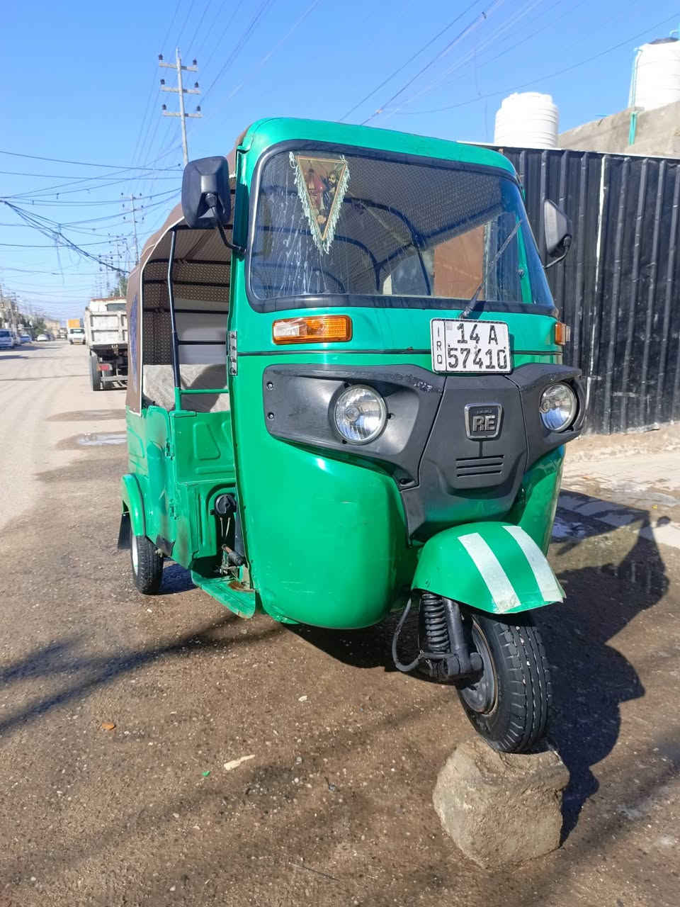 السلام عليكم تكتك باجاج موديل 21شهر 11يوم 25يعني ب 22 تكتك حلوة مرتبه ماعوزها شي تخم تاير جديد مكينه خرسة مجفتة شركة مكاني بصرة الاصمعي سعر 7300بيها مجال قليل رقمي***********
