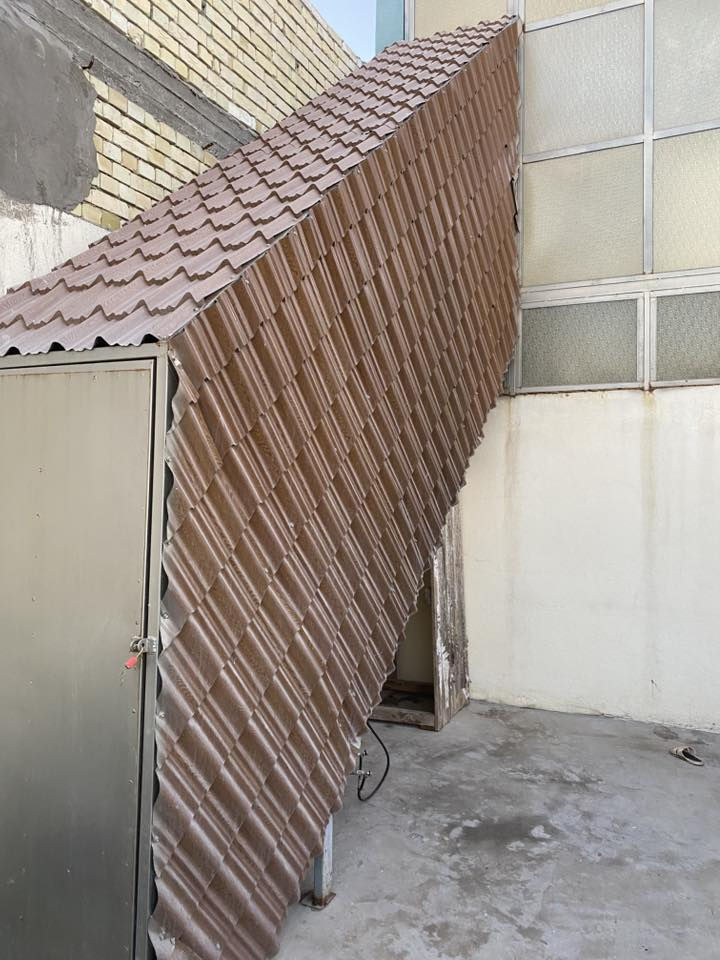 سلام عليكم 
درج حديد مستعمل تفصال ثقيل 
مغلق من كل لاتجاهات 
يتكون من ١٤ بايه 
السعر ٤٥٠ وبي مجال 
العنوان مدينه الصدر قرب قطاع ٧٣
الاستفسار واتساب  ***********
