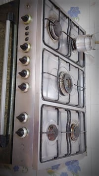 فرن • شغال • مستعمل