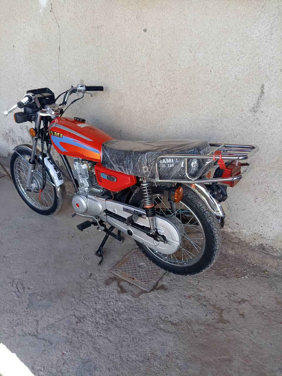 اربعه كير سكنر للبيع مديل 25 شراي يتصل وبخدمته ***********
