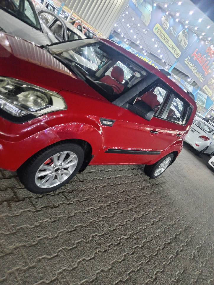 يالله سلام عليكم سيارة نوع كيا صول وارد خليجي مكفوله من ضربه وفتح وتبديل موديل ١٤ مكان سياره نجف السعر ١٠٠ وبيها مجال قليل *********** النجف, العراق
