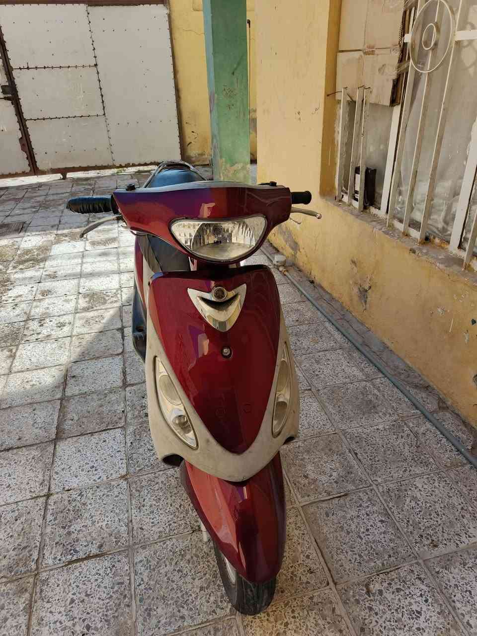 سلام عليكم 
دراجه ماكس منغولي للبيع الدراجه كفراته جدد بك لايت جديد مازده جديده صالنصه جديده عداد جديد ذيل جديد جوزه جديده باتري جديد كابريتر جديده مجموعه هندر جديده الدراجه كلش حلوه امبدله بوشه او بستم 55جدد بس صار بيه تبخير كلش قليل مكينته كلش قويه شلعه او معدل كلش حلو نقصه كهربائيات بيهن قطع دواخل الدراجه امختماب بلادي او ملحات سعره 380او بيه مجال للاستفسار ***********مكان حله البكرلي الوله قرب شارع 20
