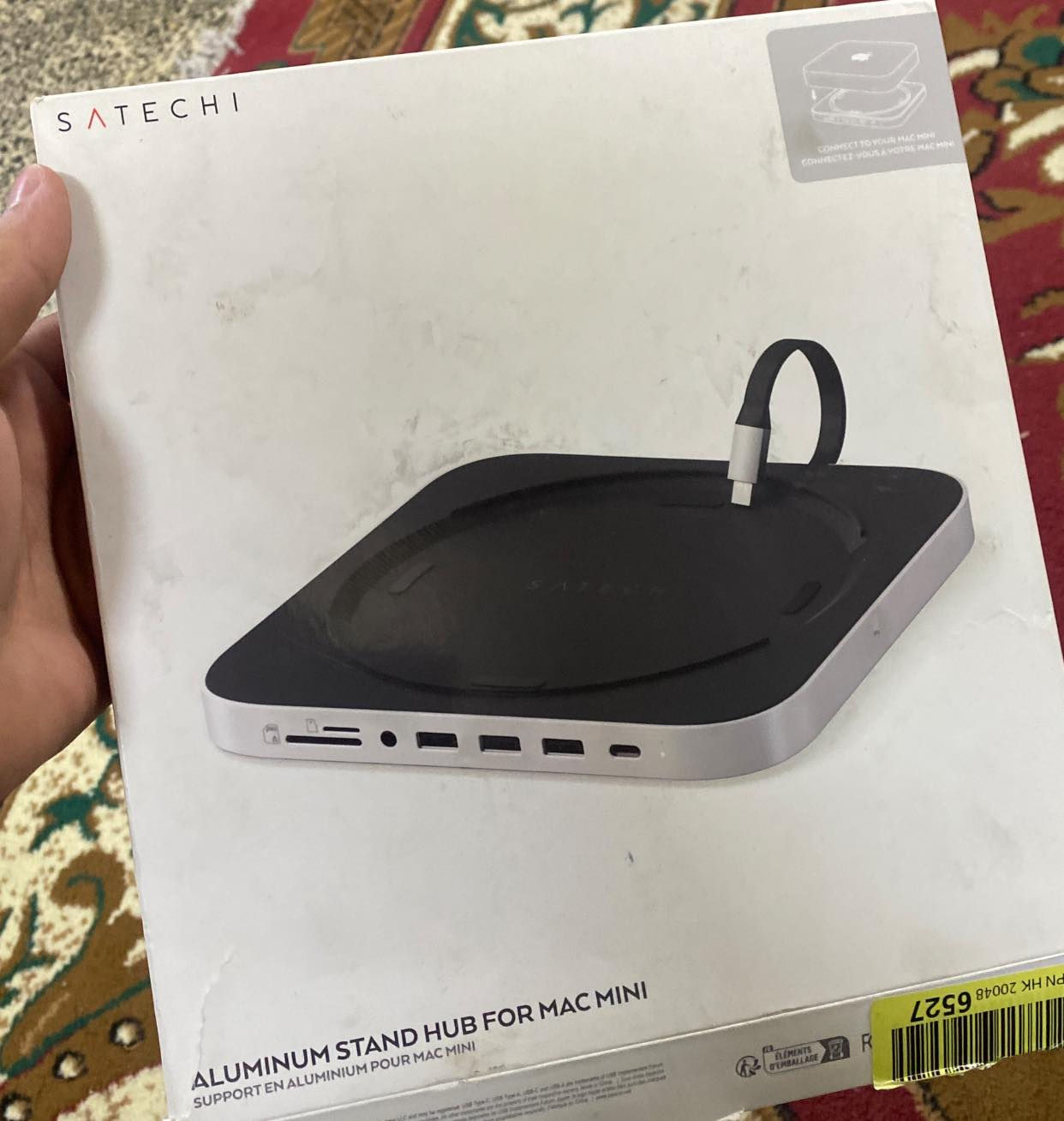 🔹 Stand Hub للـ Mac mini من Satechi – أصلي 🔹
قاعدة ألمنيوم أنيقة تضيف منافذ إضافية للـ Mac mini وتخلي ترتيب المكتب أجمل 👍  

✅ 3 منافذ USB  
✅ قارئ SD + MicroSD  
✅ مدخل سماعة 3.5mm  
✅ منفذ USB-C  
✅ تبريد ممتاز وتصميم مطابق للجهاز  

الحالة: جديد غير مستخدم  
الموقع: الموصل  ومتوفر توصيل لجميع المحافظات

📩 للتواصل خاص او ع واتس ***********
