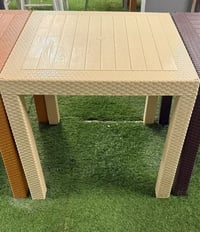 ميز ضد الحراره • كراسي عظم • شارع الضغط