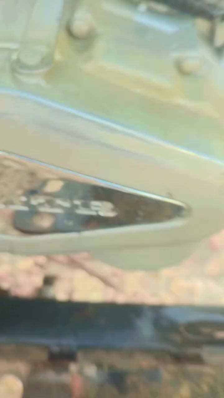 سلام عليكم ستوتة لبيع كلشي ما عايزة  كسن مقفل مكينة 2024 موديل 8 شاصي مكفول مكاني دوانية لحمزة شرقي كلك كلك ستوتة ول مو شراي لا تعبانة خيكم  خاص مفتوح  سعرة 800 وبيهة مجال


**إذا كنت صاحب هذا الإعلان وتريد حذفه لأي سبب، رجاءا أرسل رسالة إلى الدعم الفني**