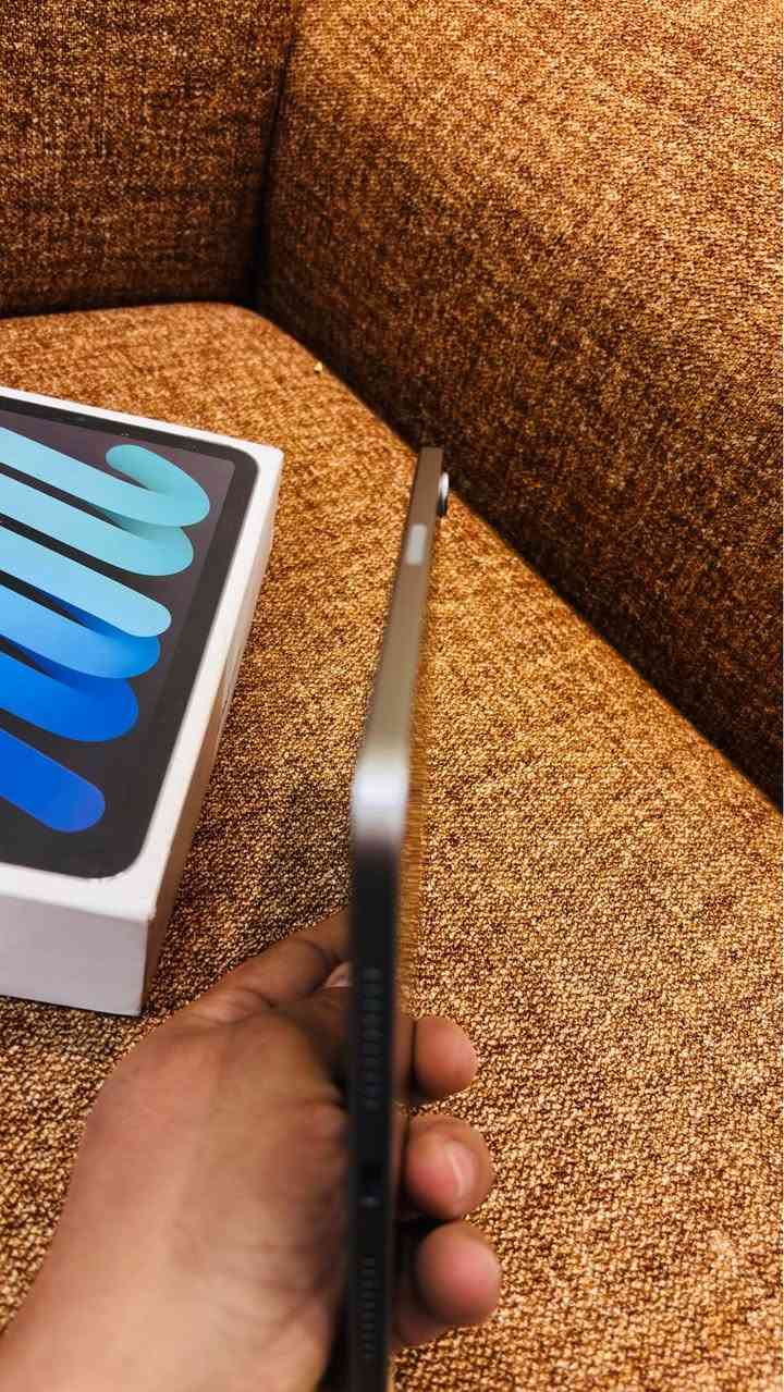 ايباد مني 7 معالج A17برو العملاق
ذاكرة 128.
بطارية 100/ مشحون 26 مرة. بعده داخل ضمان ينتهي بشهر العاشر. 
كامل ملحقات كارتون وشاحن. 
وياه لزكة اصليه. 
بيع او مرواس مع ايباد برو معالج m4.  
نظافة 100‎%‎100
السعر 650 وبي مجال بسيط. 
مكاني النجف. توصيل غير متوفر النجف, العراق


**إذا كنت صاحب هذا الإعلان وتريد حذفه لأي سبب، رجاءا أرسل رسالة إلى الدعم الفني**