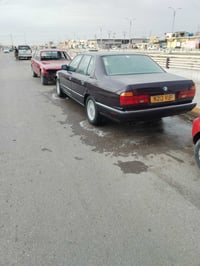 بي ام ٧٣٠ ٨ بيهه مكينه ٤٠ مال يمنه جديد  مديل ٩٢ فتحه سلايت جنطه شفط ث...