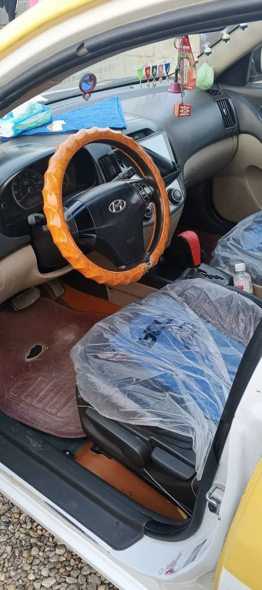 سلام عليكم سياره انترا  مغدسه2010  كير ومحرك  خير من الله محرك الفين ضرره جامرلق امامي وخلفي مصلح نفسه عل بارد باب خلف اسايق بدله خطه جوال السعر 88 وبيه مجال لطيبين عنواني ديالى بعقوب خلف جامعت ديالى رجان المو شراي لا يكسر بحلال العالم ***********
