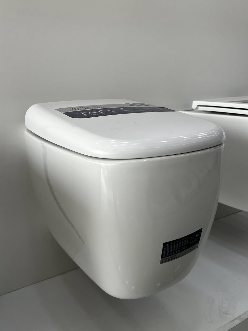 مقعد غربي تعليق اصلي درجه اولى

انتاج صيني مع ضمان 2سنتين اي خلل مصنعي

كولتي عالي بدون ترويج بلمضهر صنع درجى اولى

متوفر كميات جاهزين لتجهيز المنازل ولشقق 

 والمحلات بكميات وتوجد مديلات اكثر 

ويوجد تخفيض عالي للاسعار فوق ال5 قطع 

يوجد توصيل خارج وداخل 

‭٠٧٧٤ ٦٧٣ ٦١٢٥‬ وتساب 

‭٠٧٨٩ ٣٧٩ ٥٧٢٥‬ اتصال
