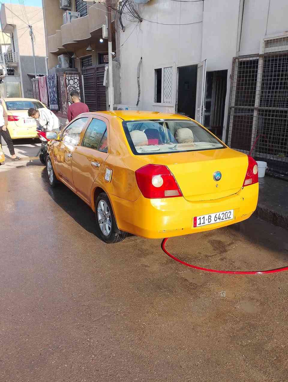 السلام عليكم جيلي ام كي 2012رقم دولي باسمي للبيع للاستفسار الاتصال بلرقم ***********
*********** العنوان بغداد 
السعر 30
